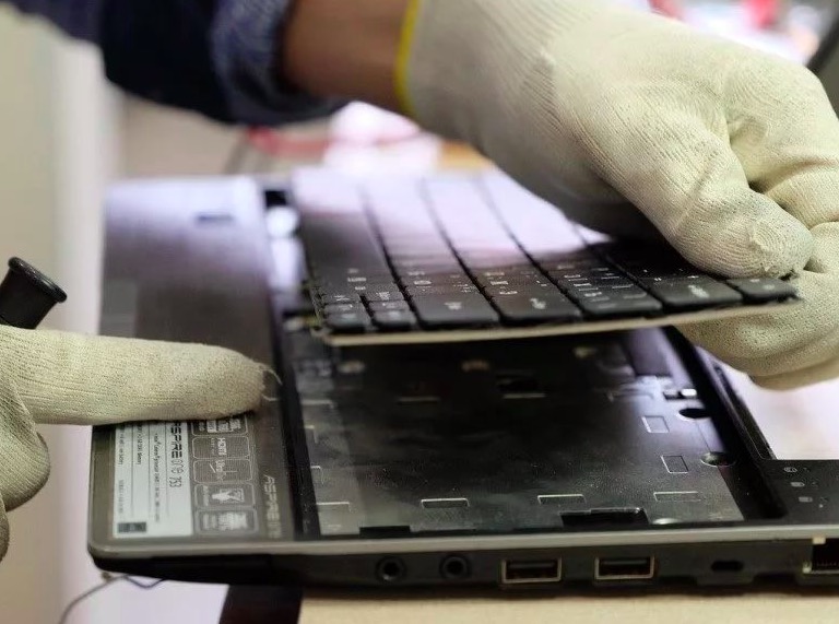 Ремонт клавиатуры ноутбука Театральная метро Москвы